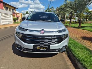 Toro Volcano 4x4