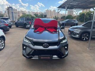 Hilux SW4 Diamond 2.8 TB 4x4 Die. Aut.