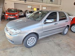 Palio 1.0 4P.