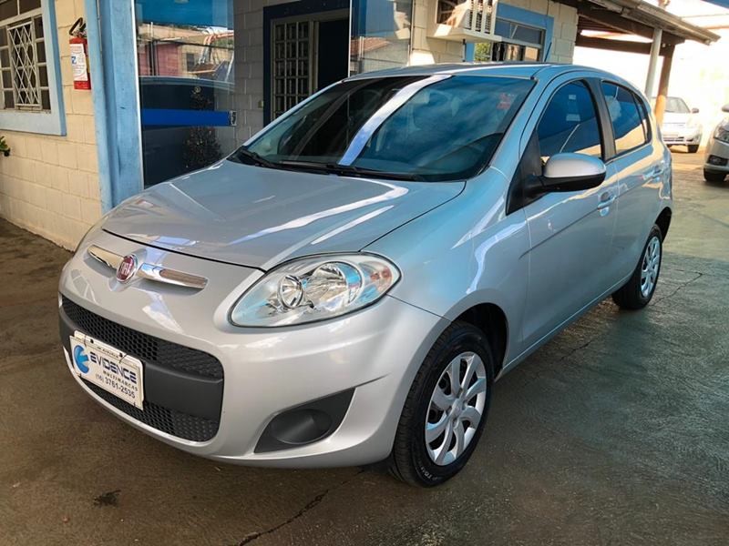 Veculo: Fiat - Palio - 1.0 Attrative 4P. em Batatais