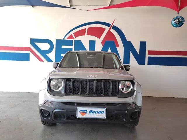 Veículo: Jeep - Renegade - 1.8 em Cravinhos
