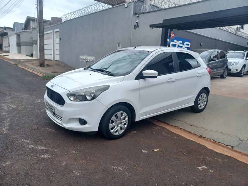 Veículo: Ford - Ka - Hatch SE 1.0 Flex  em Ribeirão Preto
