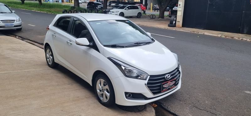 Veículo: Hyundai - HB 20 - Comfort Plus 1.6 4P. em Ribeirão Preto