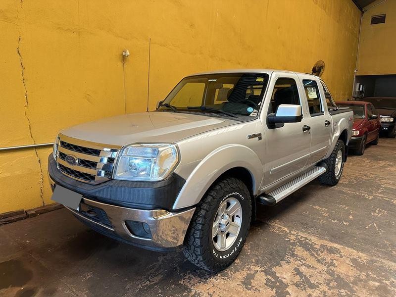 Veculo: Ford - Ranger - XLT 4X4 3.0 4P.  em Ribeiro Preto