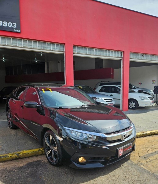 Veculo: Honda - Civic - EXL 2.0 em Santa Rosa de Viterbo