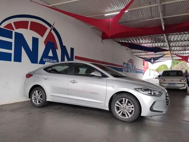 Veculo: Hyundai - Elantra - 2.0 Aut. 4P.  em Cravinhos