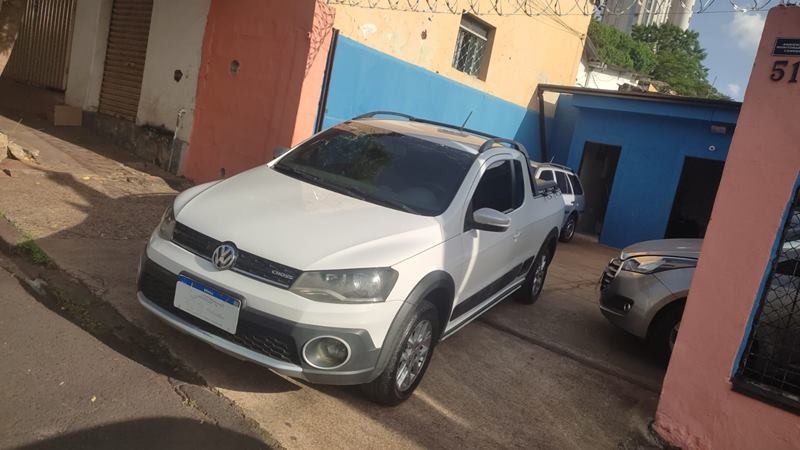 Veculo: Volkswagen - Saveiro - Cross 2P.  em Ribeiro Preto