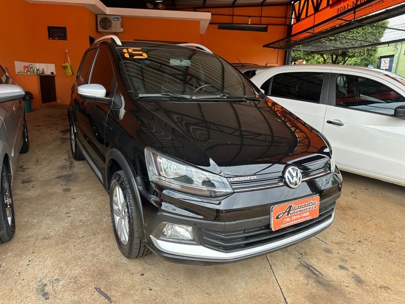 Veculo: Volkswagen - CrossFox - MSI 4P.  em Ribeiro Preto