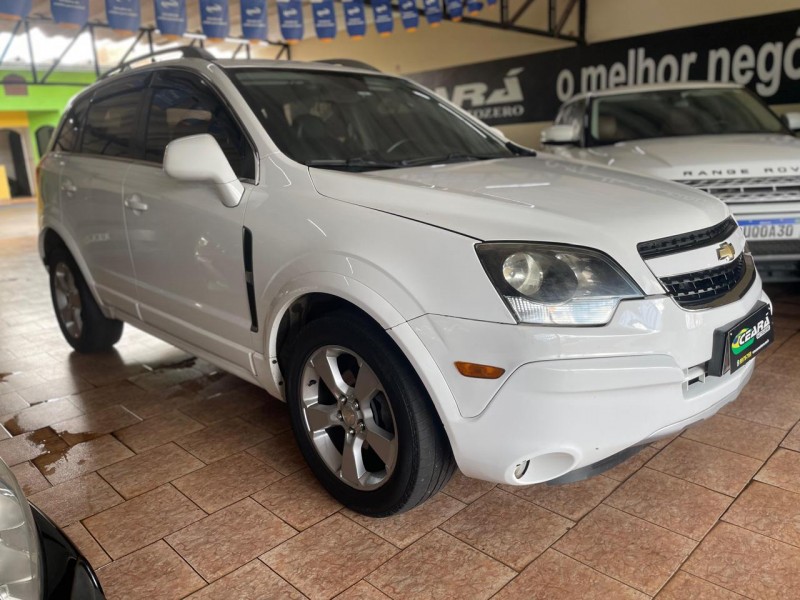 Ve�culo: Chevrolet (GM) - Captiva - Sport 2.4 em Sert�ozinho