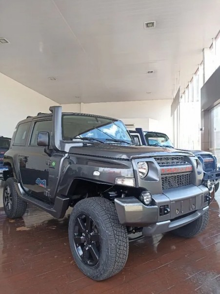 Veculo: Troller - T4 - TROLLER T4 CONNECT 3.2 TURBO DIESEL INTERCOOLER AUTOMTICO em Ribeiro Preto