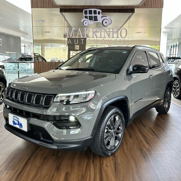 Veculo: Jeep - Compass - Longitude T270 4x2 em Franca