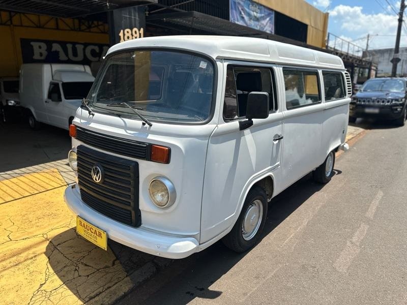 Veculo: Volkswagen - Kombi -  em Ribeiro Preto