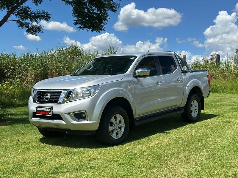 Veculo: Nissan - Frontier - 2.4 SE 4X4 Aut. 4P.   em Ribeiro Preto