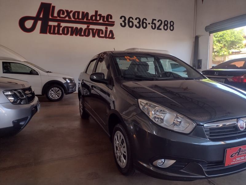 Veculo: Fiat - Grand Siena - 1.4 Attractive 4P. em Ribeiro Preto