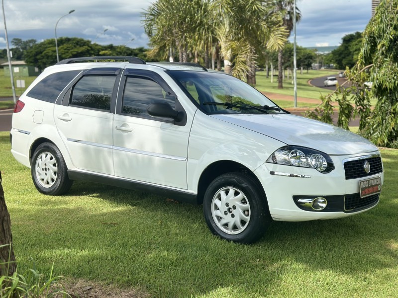 Veculo: Fiat - Palio Weekend - 1.4 Attrative 4P. em Ribeiro Preto