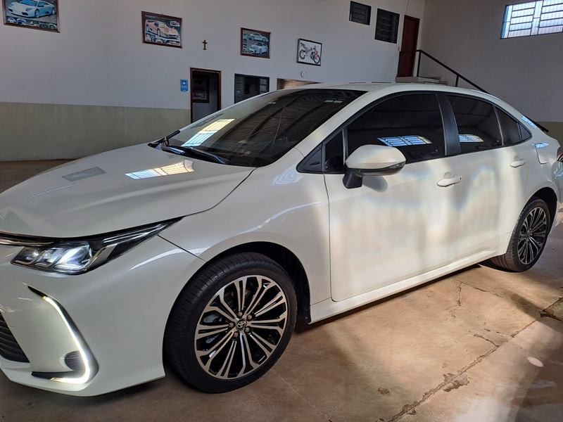 Veculo: Toyota - Corolla - XEI 2.0 Aut. 4P. em Sales Oliveira