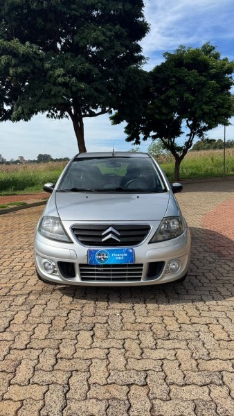 Veculo: Citroen - C3 - 1.4 Glx em Ribeiro Preto