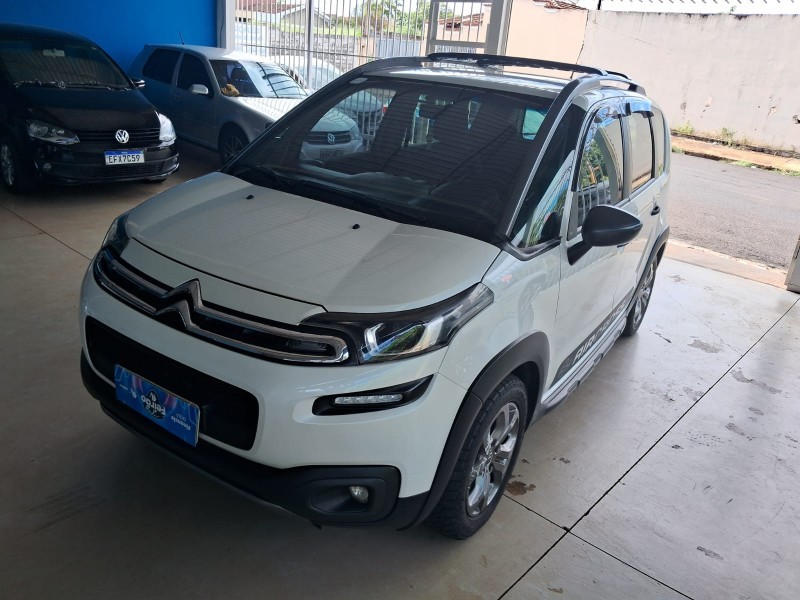 Veculo: Citroen - Air Cross - 1.6 FELLING AUTOMTICA em Brodowski