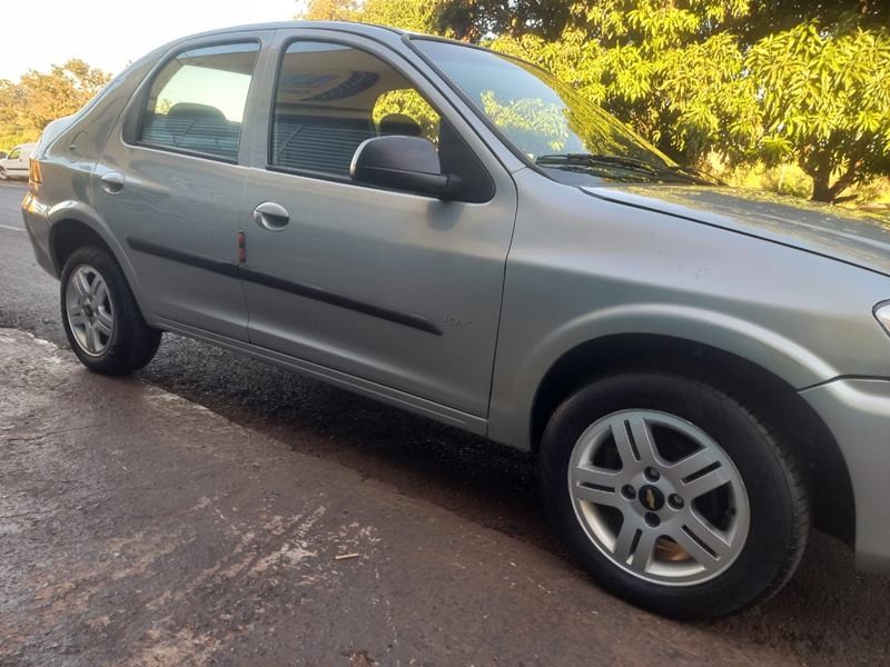 Veculo: Chevrolet (GM) - Prisma - 1.4 MPFI Joy 8V 4P.  em Orlndia