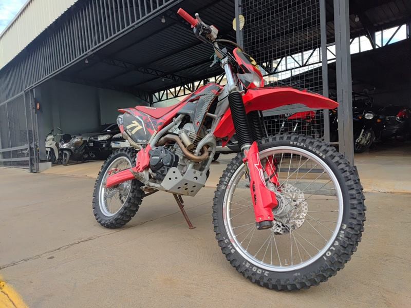 Veculo: Honda - CRF - 250 Nacional em Orlndia