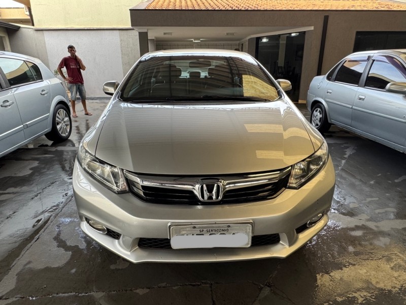 Veculo: Honda - Civic - LXR 2.0 em Sertozinho