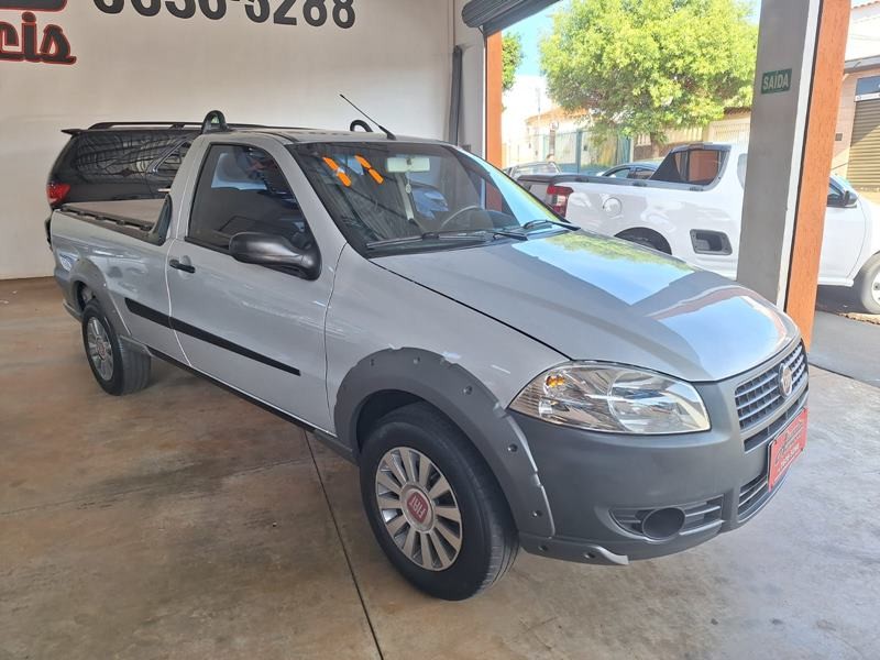 Veculo: Fiat - Strada - 1.4  2P.  em Ribeiro Preto