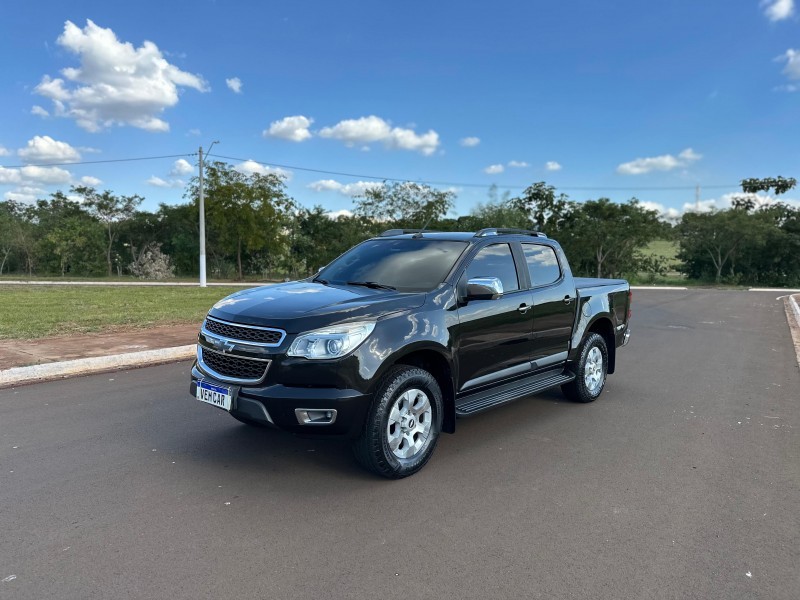 Veculo: Chevrolet (GM) - S-10 - LTZ FLEX COMPLETO em Sertozinho