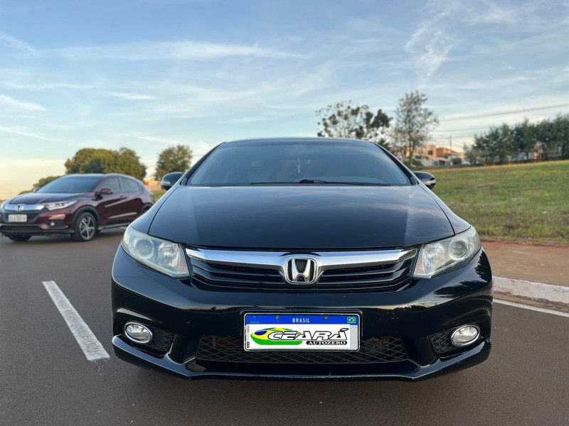 Veculo: Honda - Civic - LXR 2.0 em Sertozinho