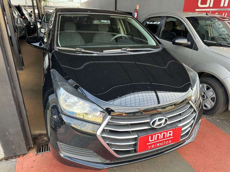 Veculo: Hyundai - HB 20 - 1.6 Confort 4P.  em Ribeiro Preto