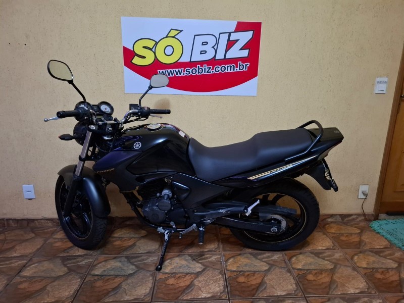 Veculo: Yamaha - YS - FAZER 250 LIMITED EDITION  em Ribeiro Preto