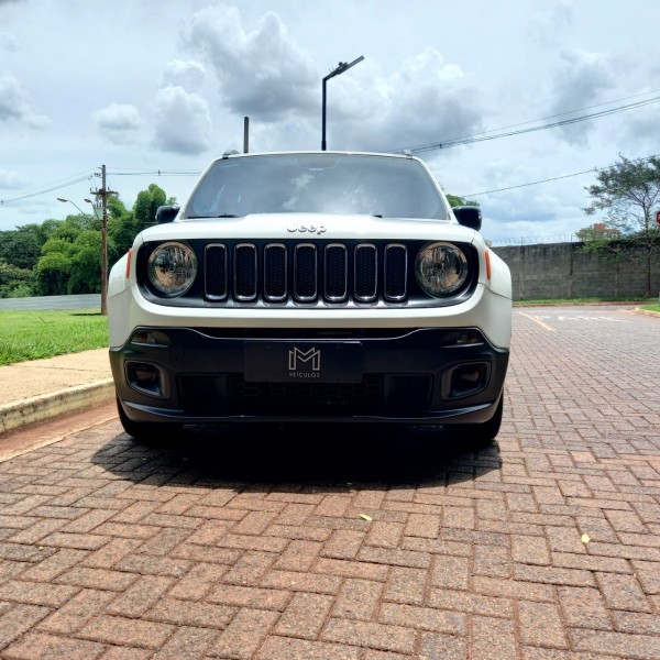 Veculo: Jeep - Renegade - 1.8 Flex Automtico em Ribeiro Preto
