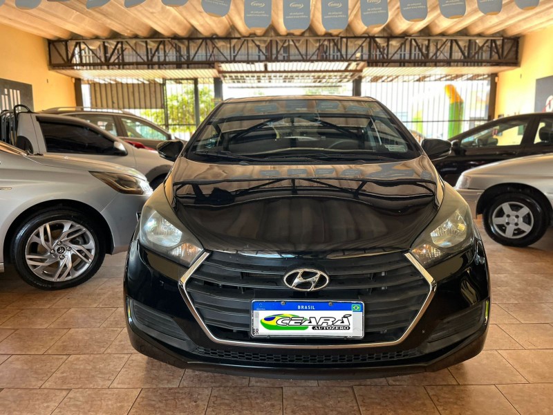 Veculo: Hyundai - HB 20 - Confort 1.6  em Sertozinho