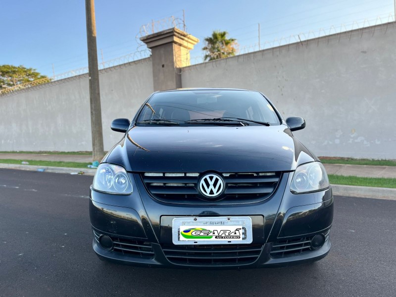 Veculo: Volkswagen - Fox - 1.0 em Sertozinho