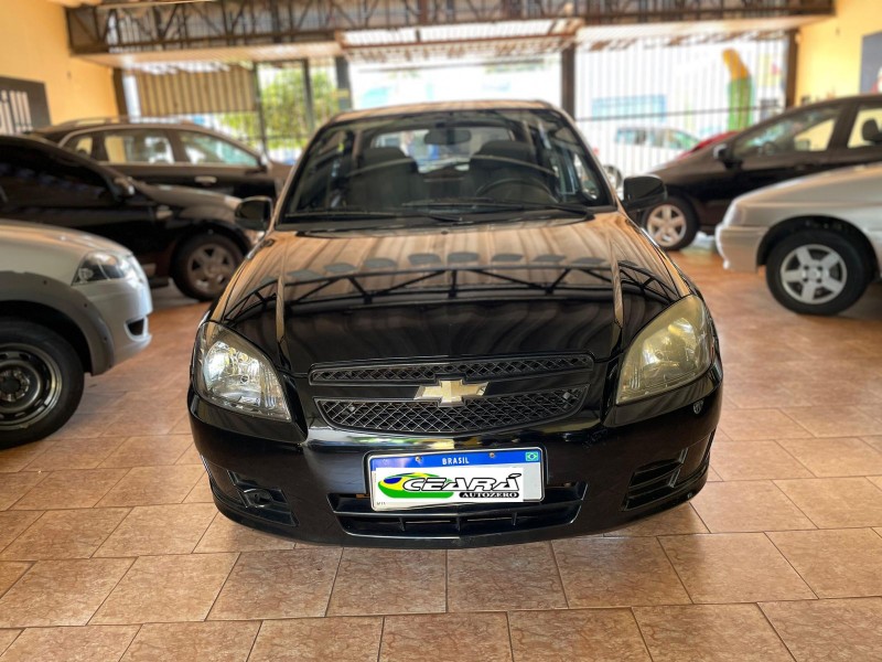 Veculo: Chevrolet (GM) - Celta - LT 1.0 em Sertozinho