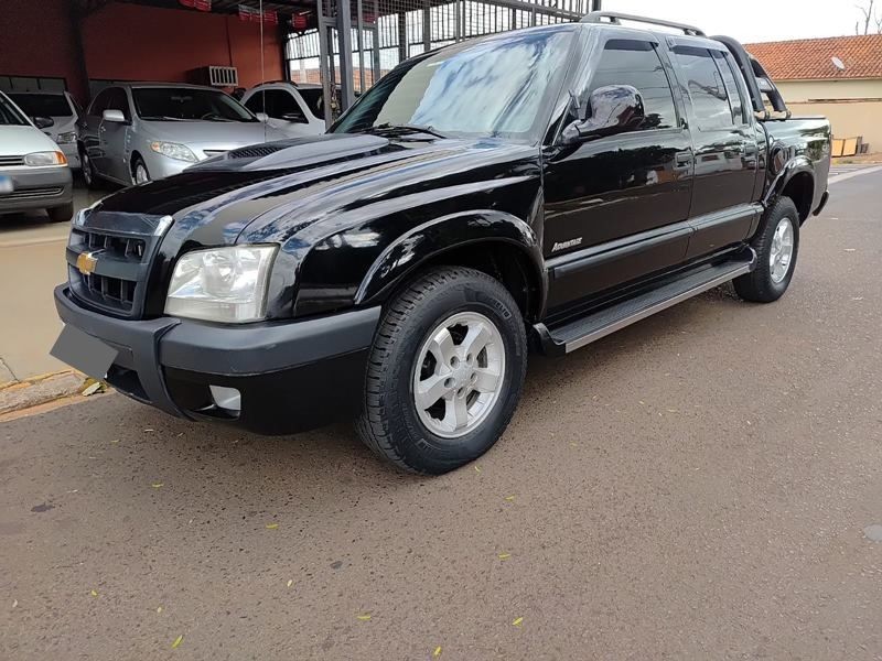 Veculo: Chevrolet (GM) - S-10 - Advantage 4P. em Orlndia