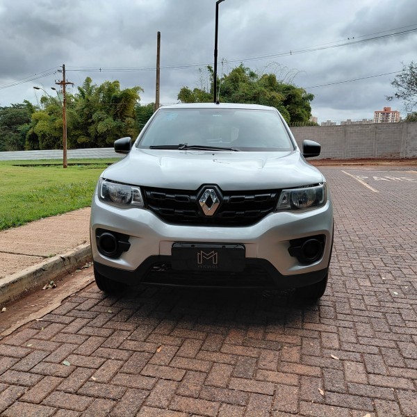 Veculo: Renault - Kwid - 1.0 zen em Ribeiro Preto