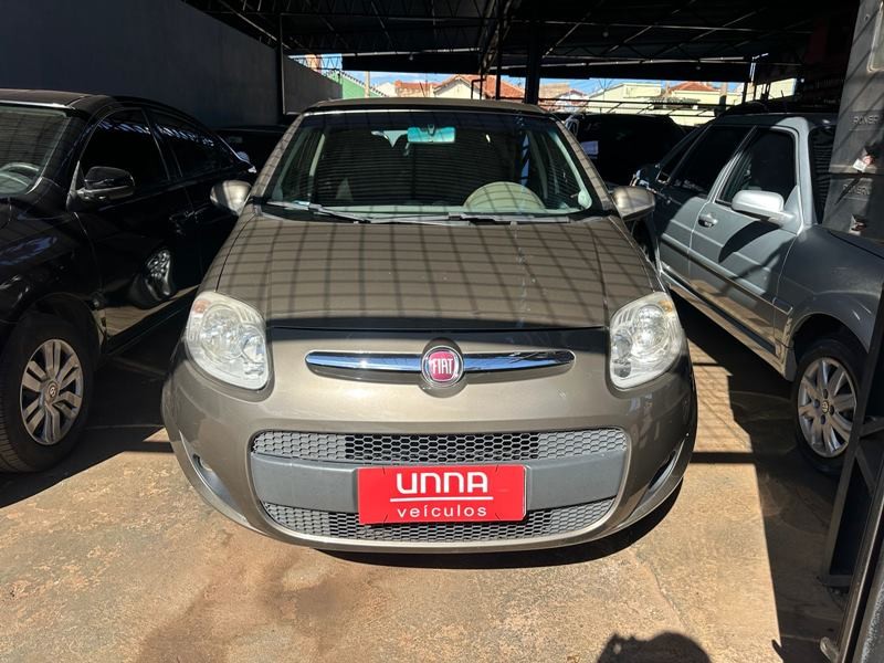 Veculo: Fiat - Palio - 1.4 Attractive 4P. em Ribeiro Preto