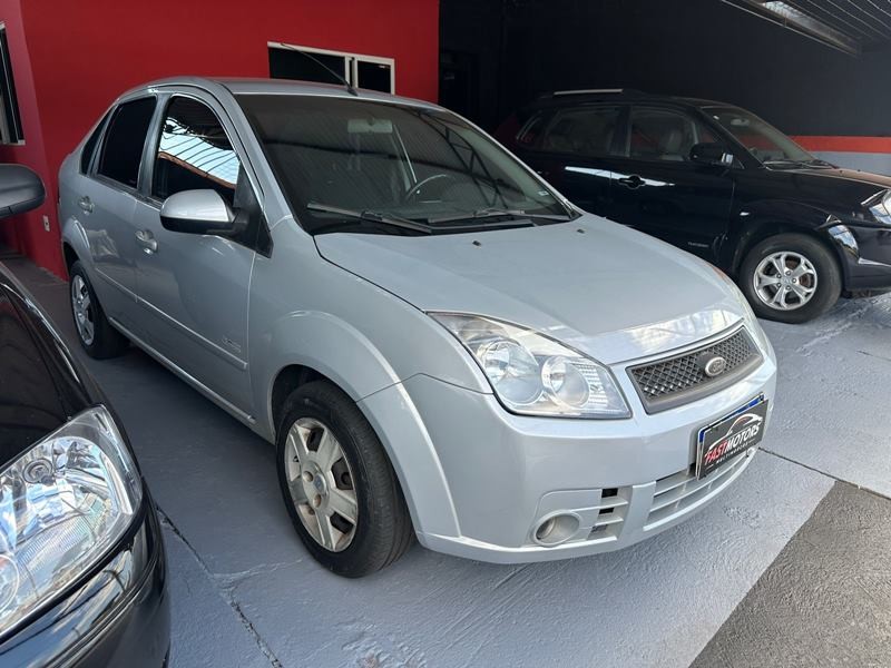 Veculo: Ford - Fiesta Sedan - Class 1.6 4P. em Ribeiro Preto