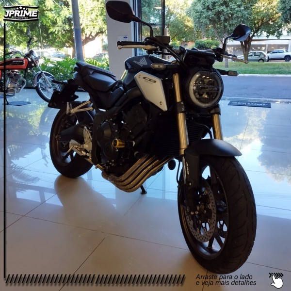 Veculo: Honda - CB - 650R em Batatais