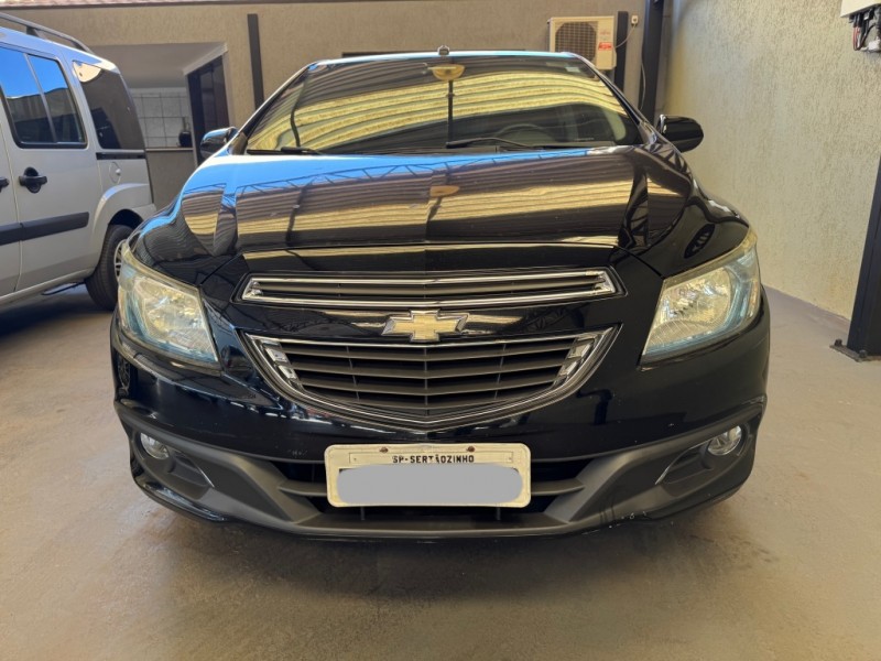 Veculo: Chevrolet (GM) - Onix - LT 1.4 em Sertozinho