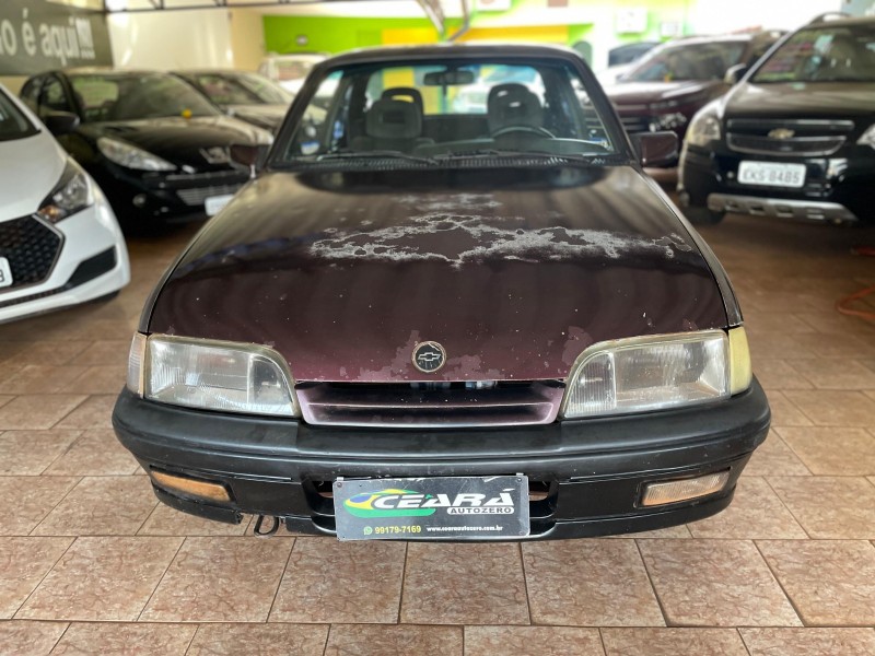 Veculo: Chevrolet (GM) - Monza - Classic SE EFI 2.0 em Sertozinho