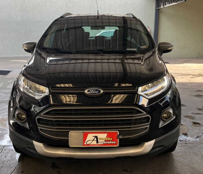 Veculo: Ford - EcoSport - Freestyle 1.6 em Sertozinho
