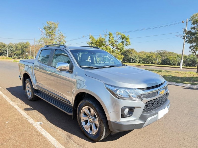 Veculo: Chevrolet (GM) - S-10 - LTZ 2.8 4X4 em Sertozinho