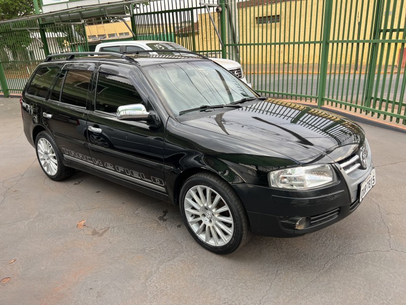 Veculo: Volkswagen - Parati - Plus em Cravinhos