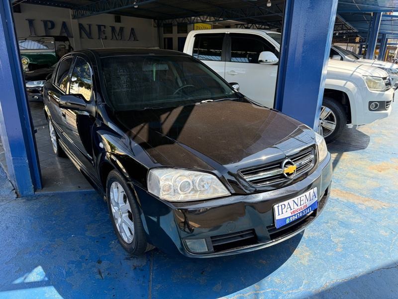 Veculo: Chevrolet (GM) - Astra Hatch - Elite 4P.  em Ribeiro Preto
