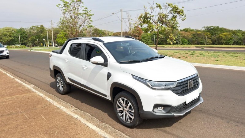 Veculo: Fiat - Strada - CD VOLCANO 1.3 em Sertozinho