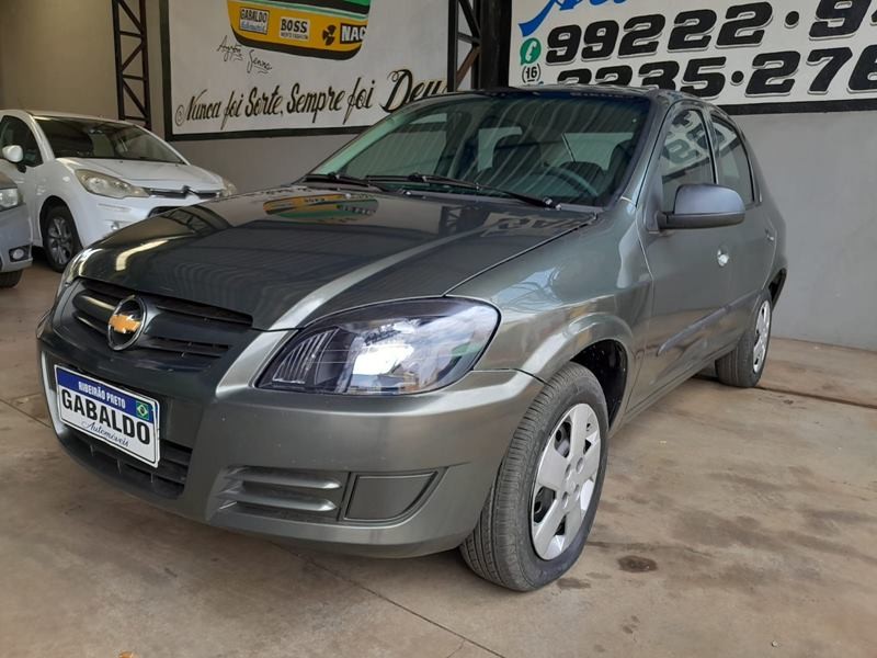 Veculo: Chevrolet (GM) - Prisma - Maxx 1.0 4P.  em Ribeiro Preto