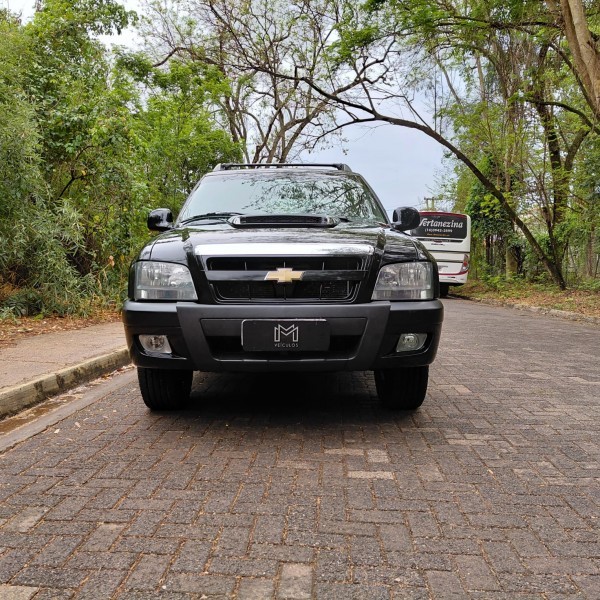 Veculo: Chevrolet (GM) - S-10 - 2.4 rodeio flex em Ribeiro Preto
