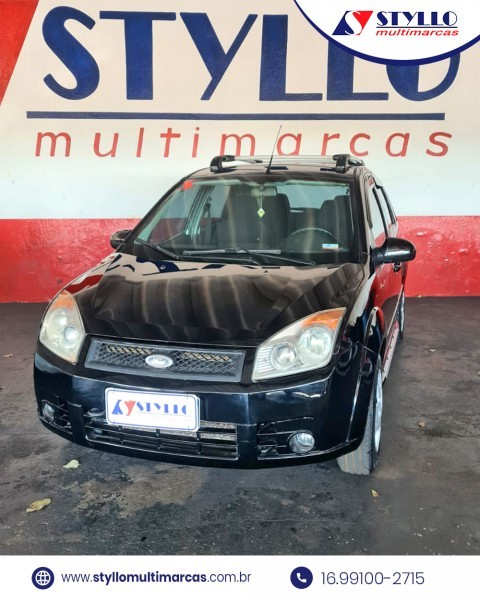 Veculo: Ford - Fiesta Hatch - 1.6 Trail em Sertozinho