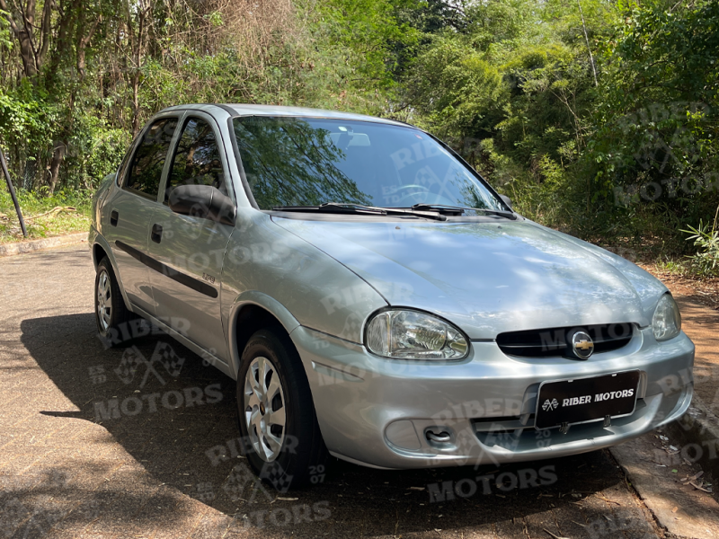 Veculo: Chevrolet (GM) - Corsa Sedan -  Corsa SED Class.life 1.0/1.0 Flexpower em Ribeiro Preto